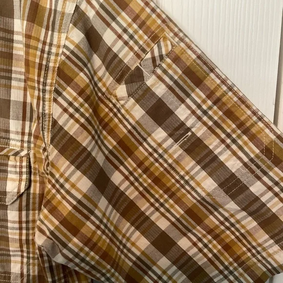 Carhartt Plaid Button Up Short Sleeve Shirt - Picture 7 of 10
